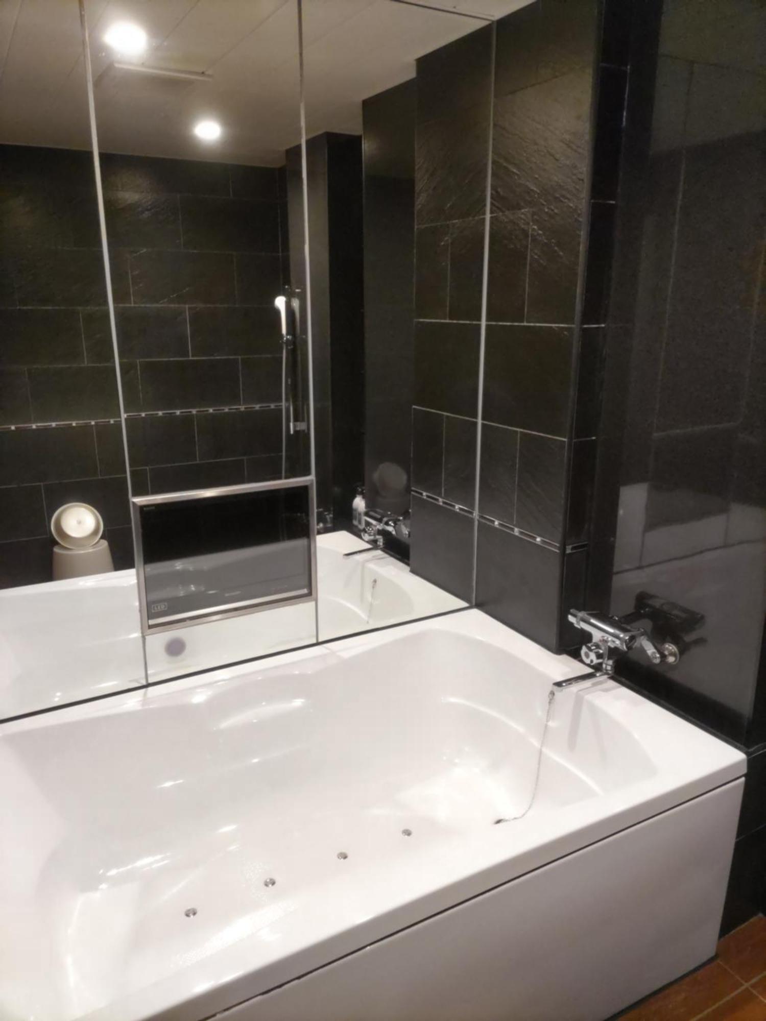 Noah Grande (Adults Only) Hotel โอซาก้า ภายนอก รูปภาพ